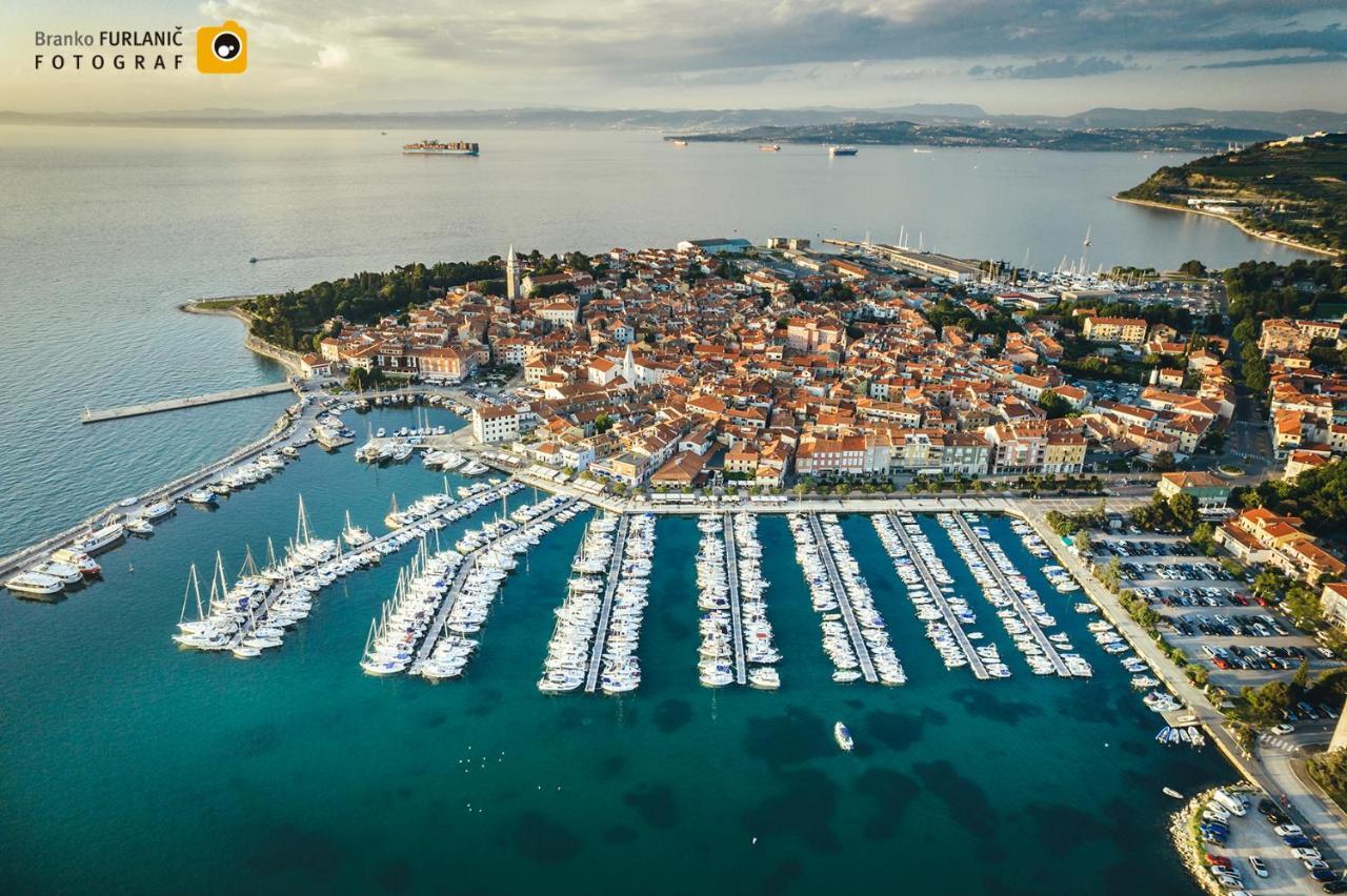 M9 Rooms Izola Εξωτερικό φωτογραφία